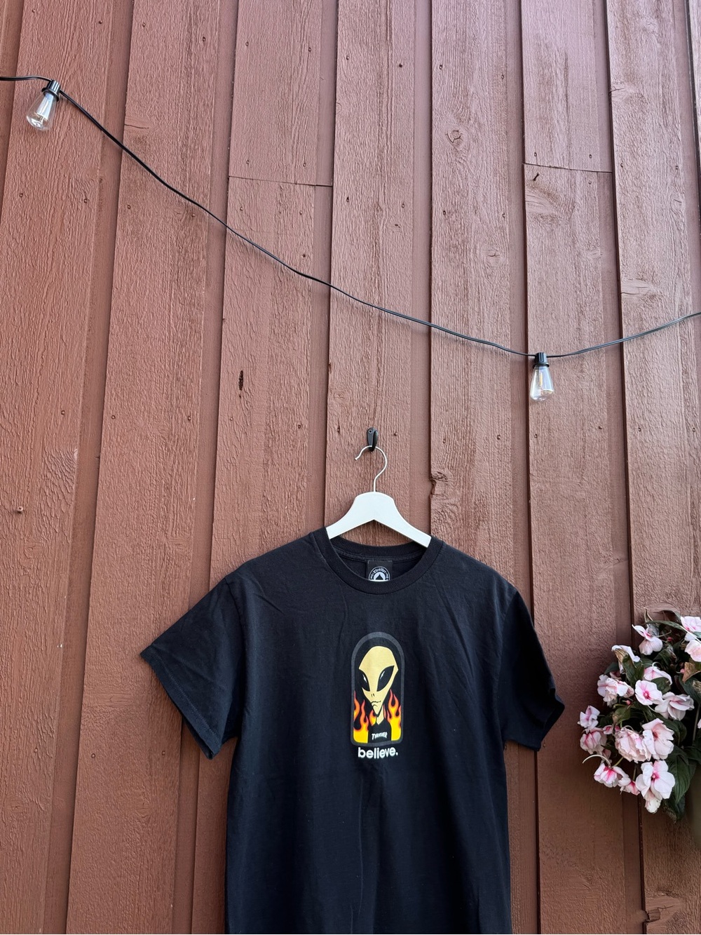 Men’s Shirts Thrasher Believe Alien Tee